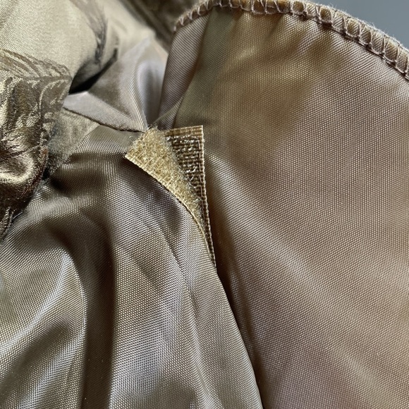 NWT Mureli Pure Silk Metallic Gold Feather Print Retro Bomber Jacket - Picture 13 of 13